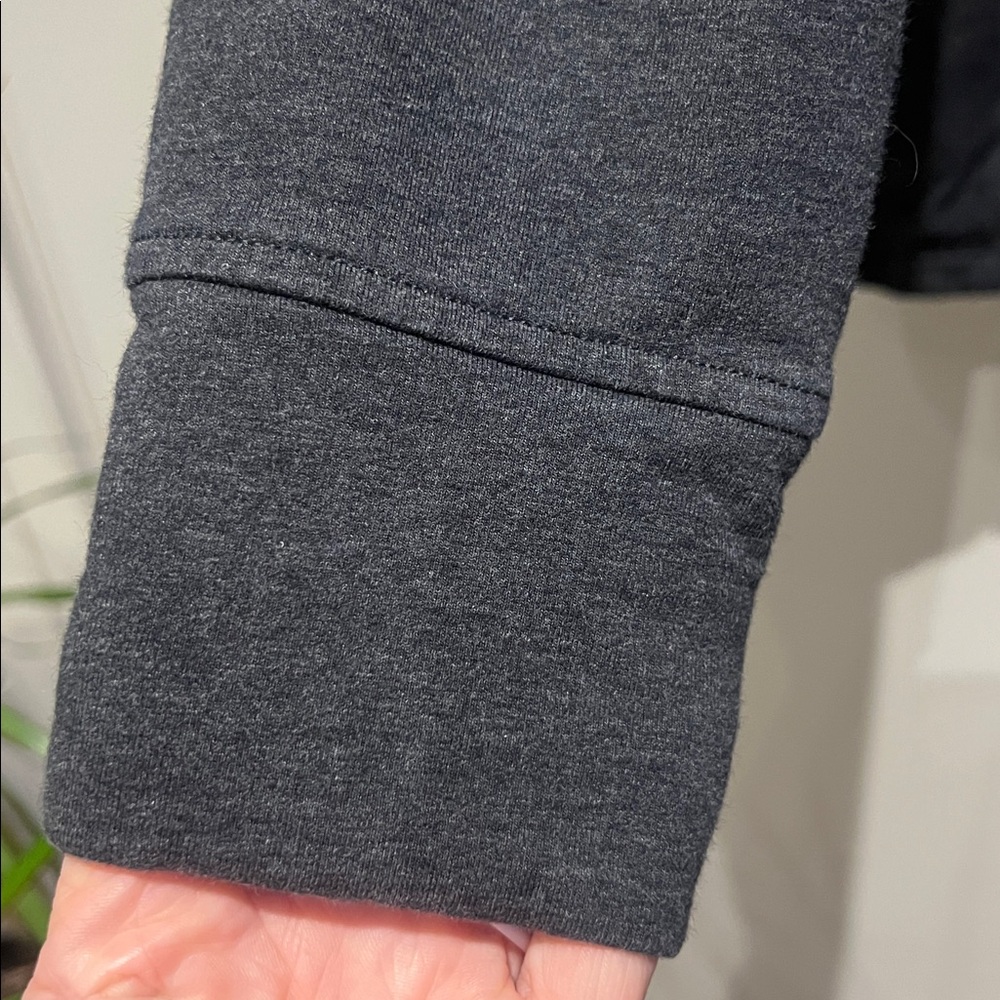 Lululemon Coast Wrap II - Picture 7 of 12